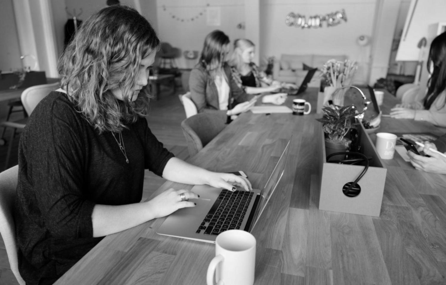 Professionnels en formation communication financière