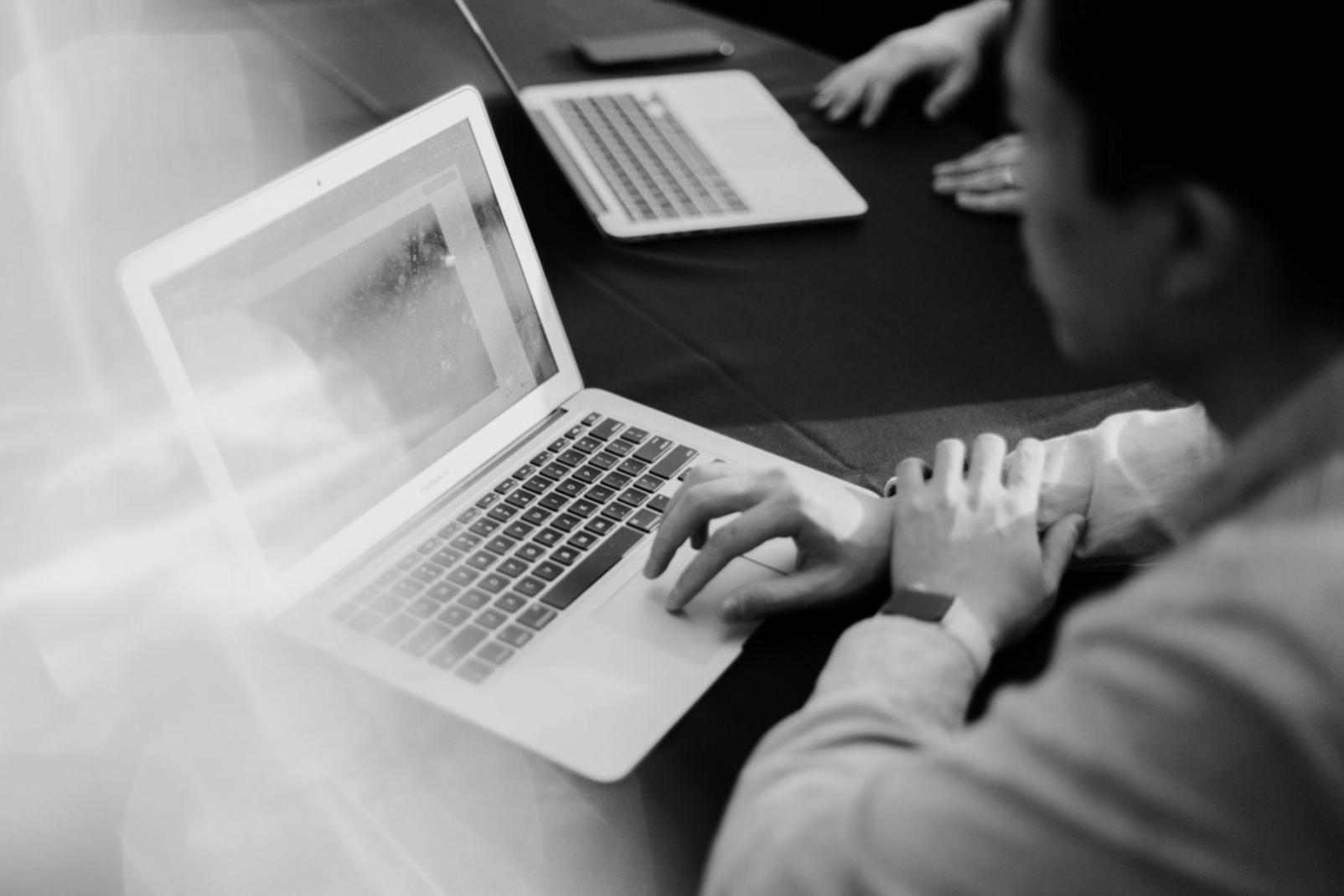 Environnement d'apprentissage moderne avec outils financiers